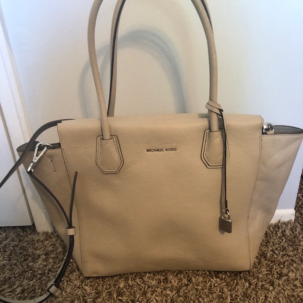 Michael Kors shoulder bag